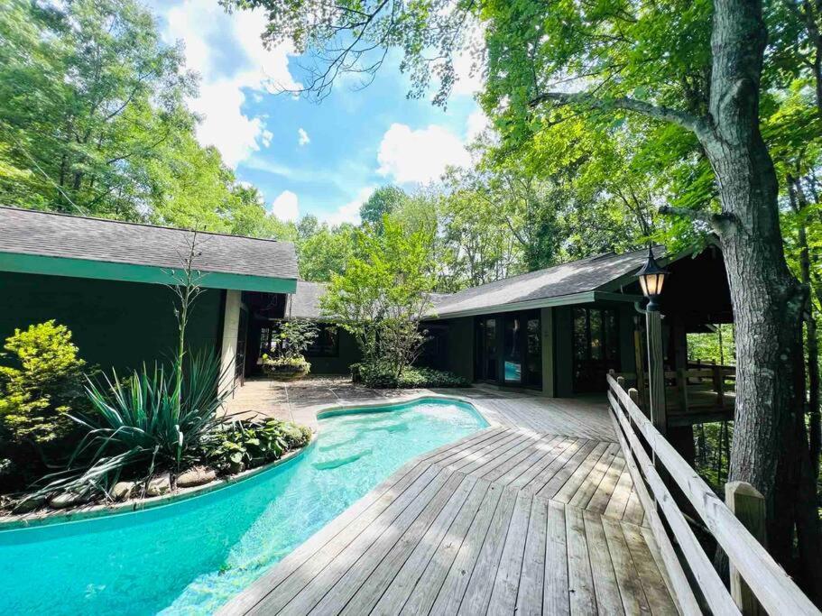 גטלינבורג Bourbon Hollow Lodge With Hot Tub And Pool Plus Game Room Only 5 Min To Downtown מראה חיצוני תמונה