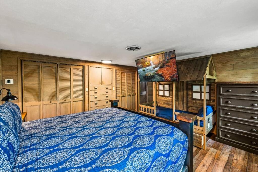 גטלינבורג Bourbon Hollow Lodge With Hot Tub And Pool Plus Game Room Only 5 Min To Downtown מראה חיצוני תמונה